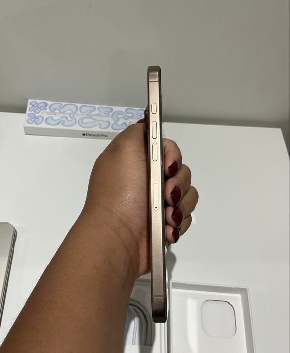 Iphone 16 Pro Max- 256GB| Bateria 100%|Garantia até 05/2026|Impecável