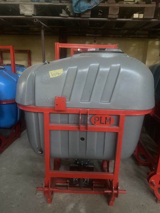 Фронтальний навантажувач на МТЗ ЮМЗ. Кун.