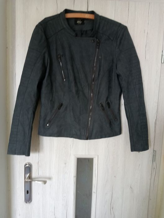 Damska kurtka skórzana (eko)