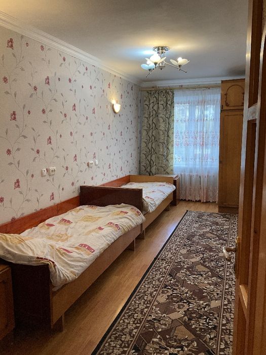 Вільна з 22 .01.Для 1-4 людей, Проспект 115