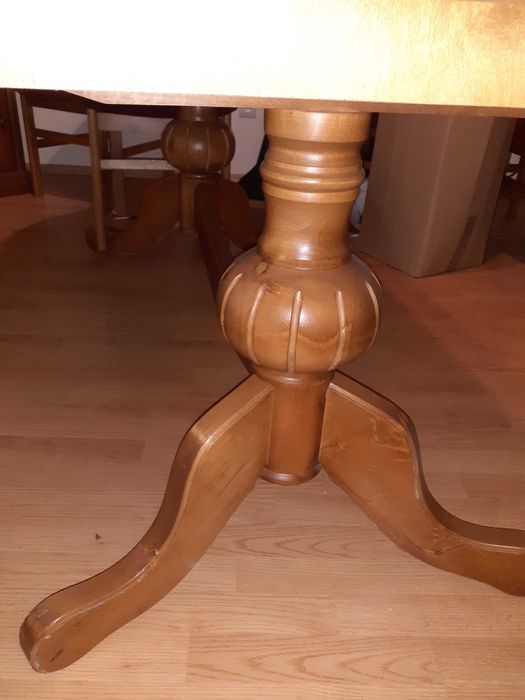 Stół duży stabilny