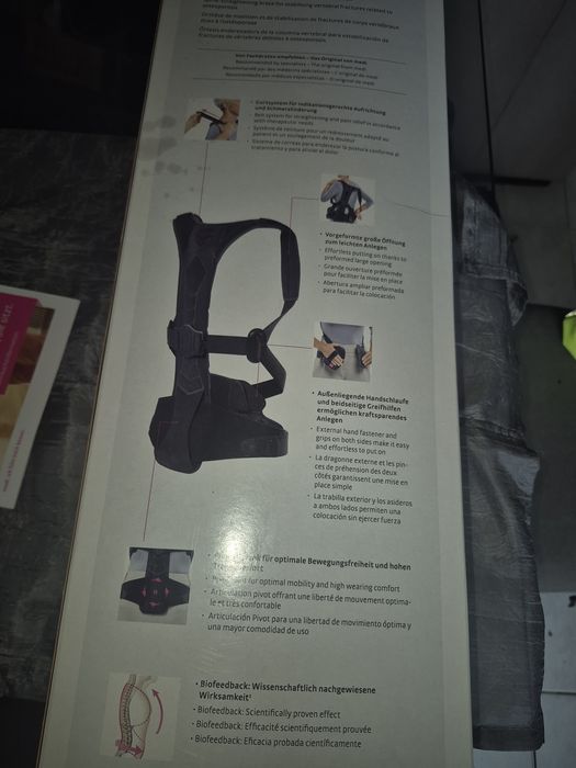 Corretor de coluna cervical  e toraxico