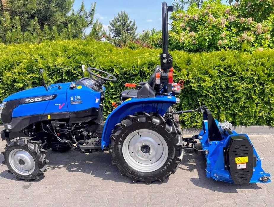 Koszenie traw, zarośli, nieużytków- Słupno okolice.