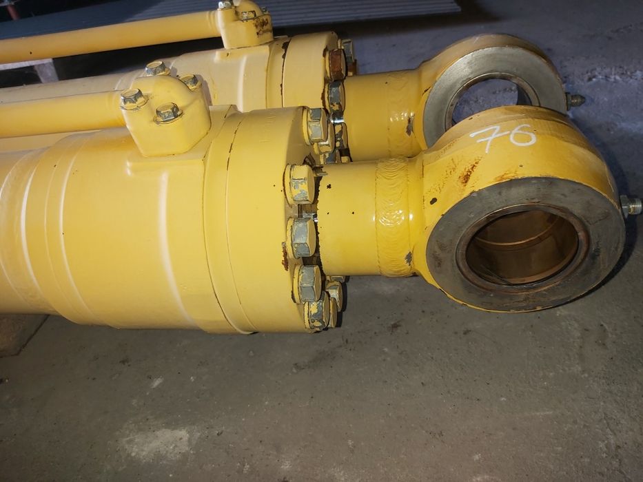 Siłownik, tłok ramienia głównego Komatsu pc 290 - części