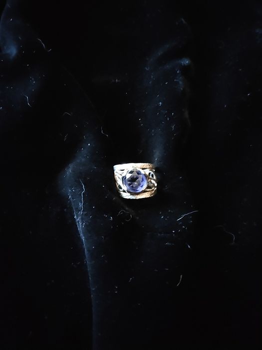 Срібло, аметист 925 проба.