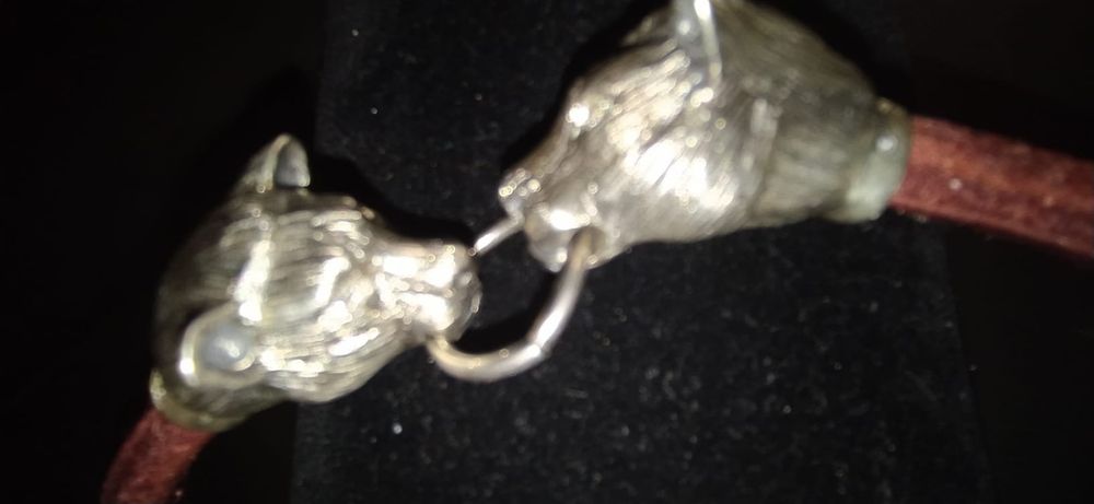 Pulseira com cabeça de leões,ursos,Cavalos