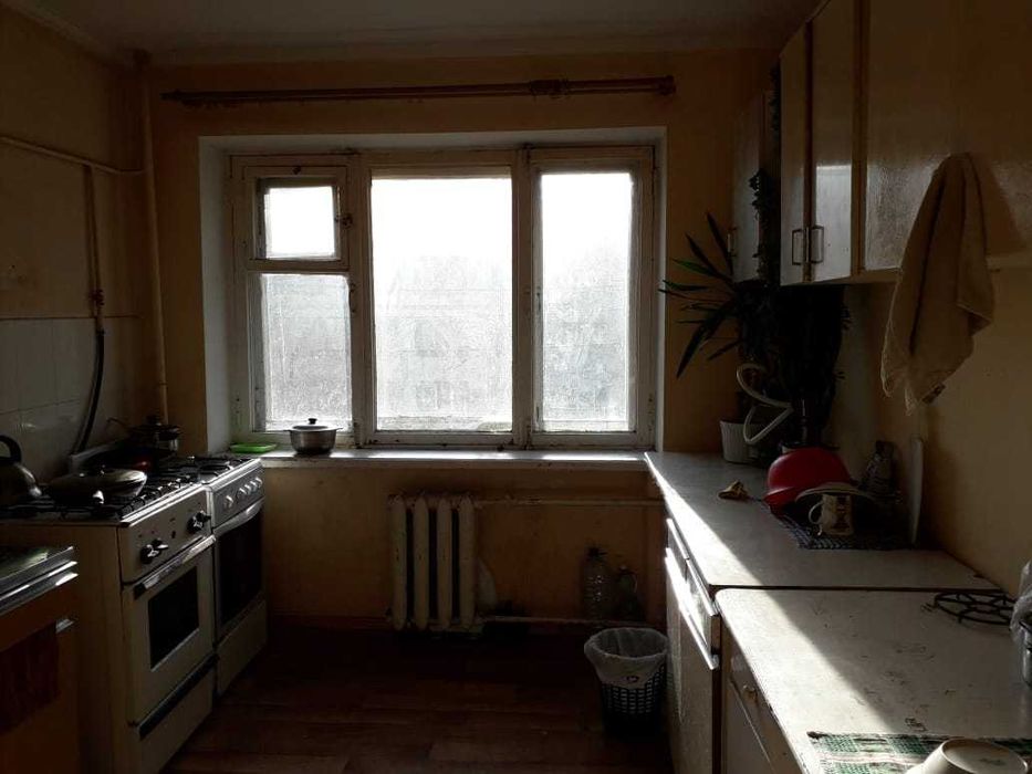 Продам свою коммуну  в Одесской области,город Черноморск.Я собственник