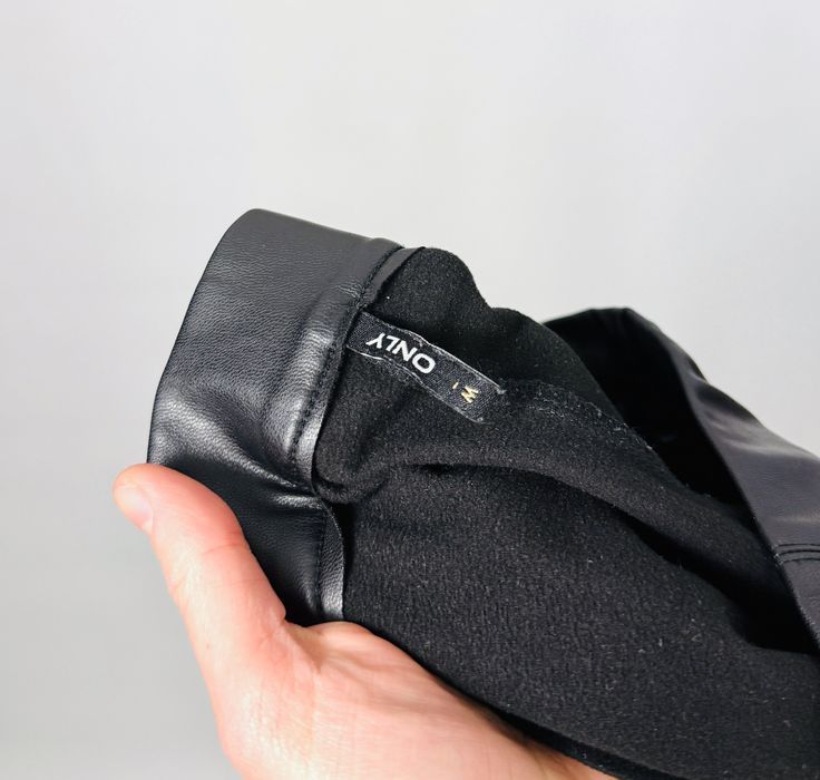 Czarne skórzane rurki z wysokim stanem M 38 Only