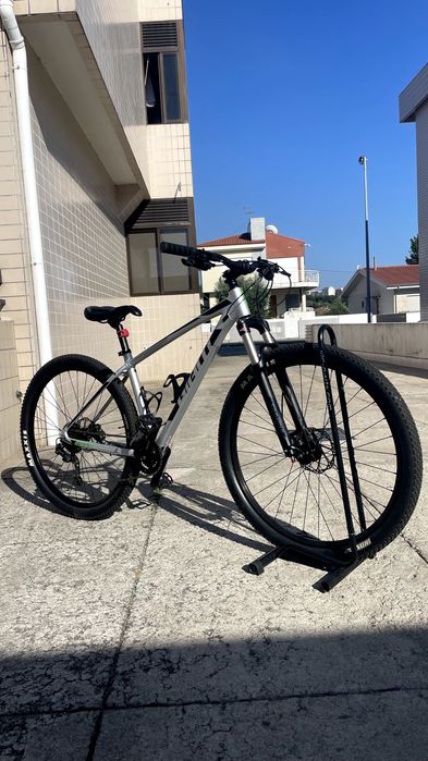 Bicicleta BTT Giant Talon 1 29" (Tamanho M) - Transmissão Shimano Deore