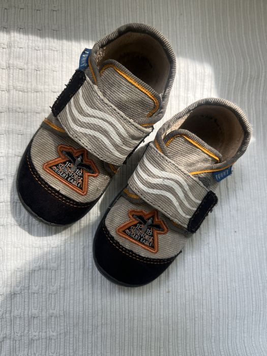 Кросівки/кели/туфлі бренду funny kids 25р