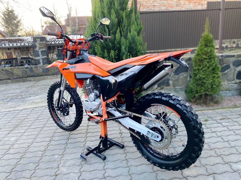 Кові 300 1500 км пробіг 25 року , як новий