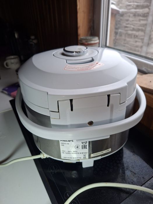 Мультиварка Philips HD3136/03 (4 л)