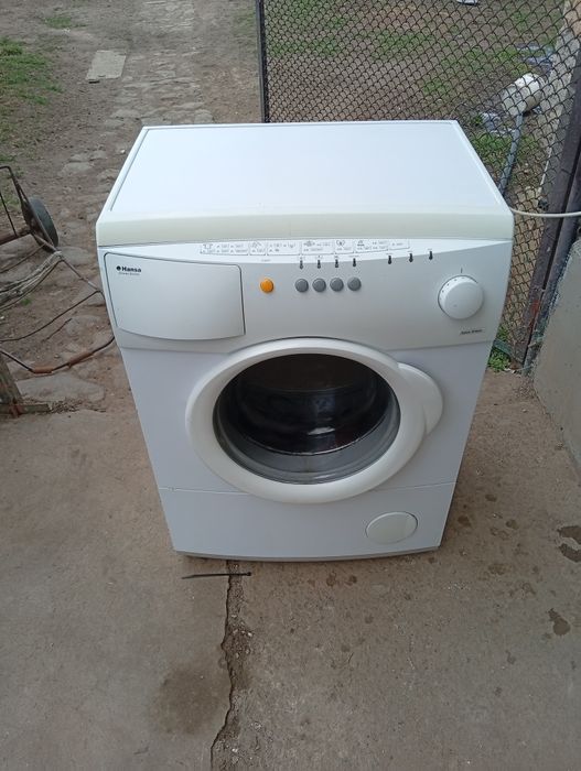 Пральна машинка Hansa