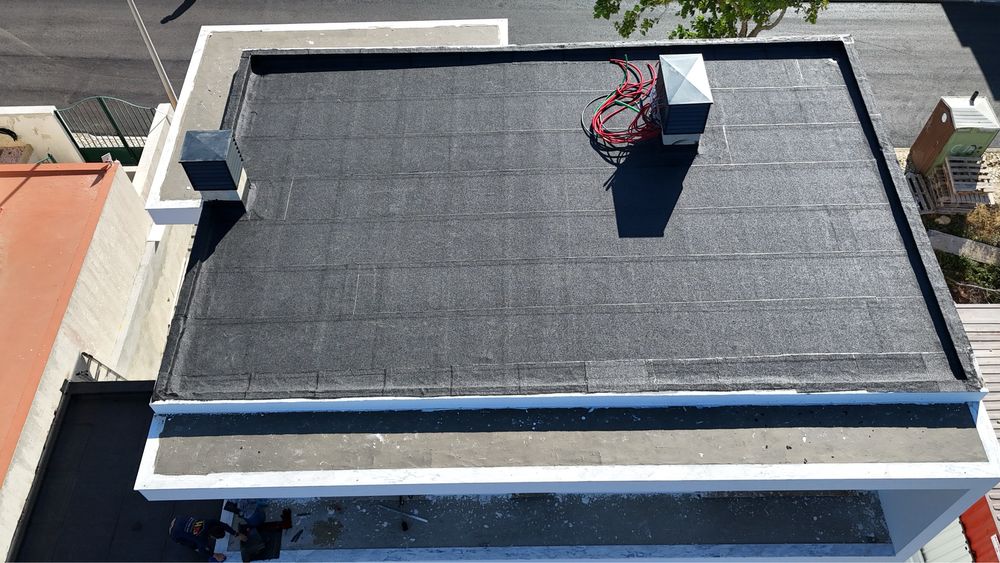 Impermeabilização com manta (tela asfáltica)