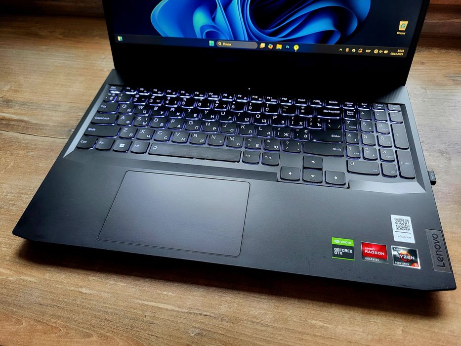 Ноутбук ігровий Lenovo IdeaPad Gaming 3 15ACH6 (82K201B9RA) Black