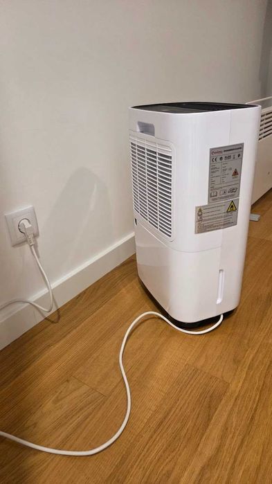 Desumidificador Orima OR-20-290 quase nove