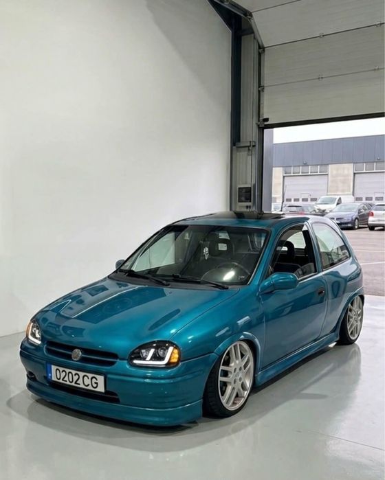 Opel corsa 1.4 8v sport