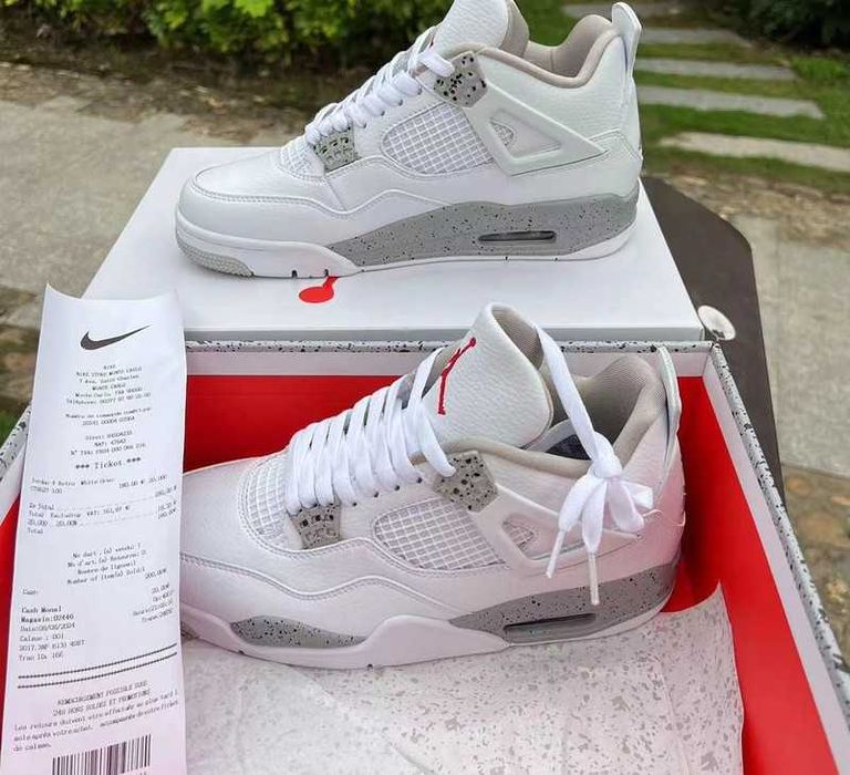 Jordan_4_Retro_White_Oreo R.42