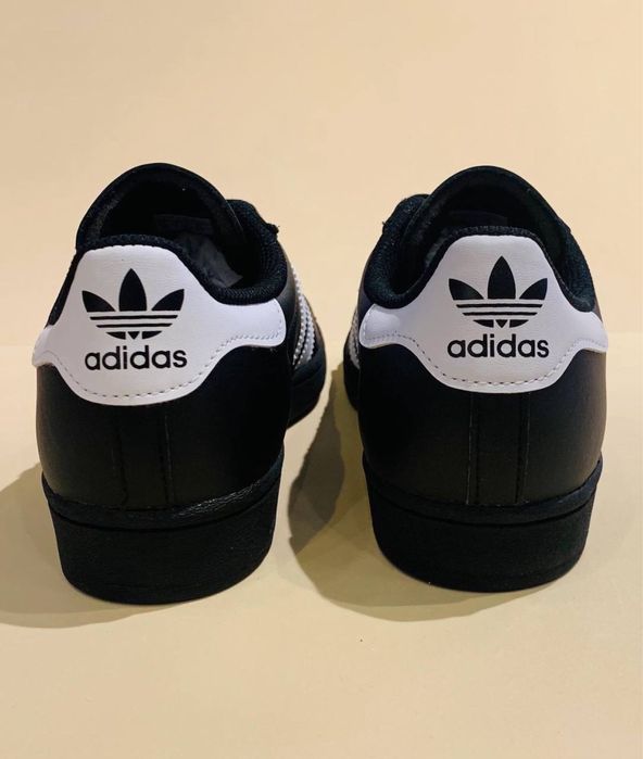 Кросівки унісекс Adidas SuperStar