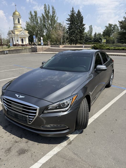 Hyundai Genesis 2016