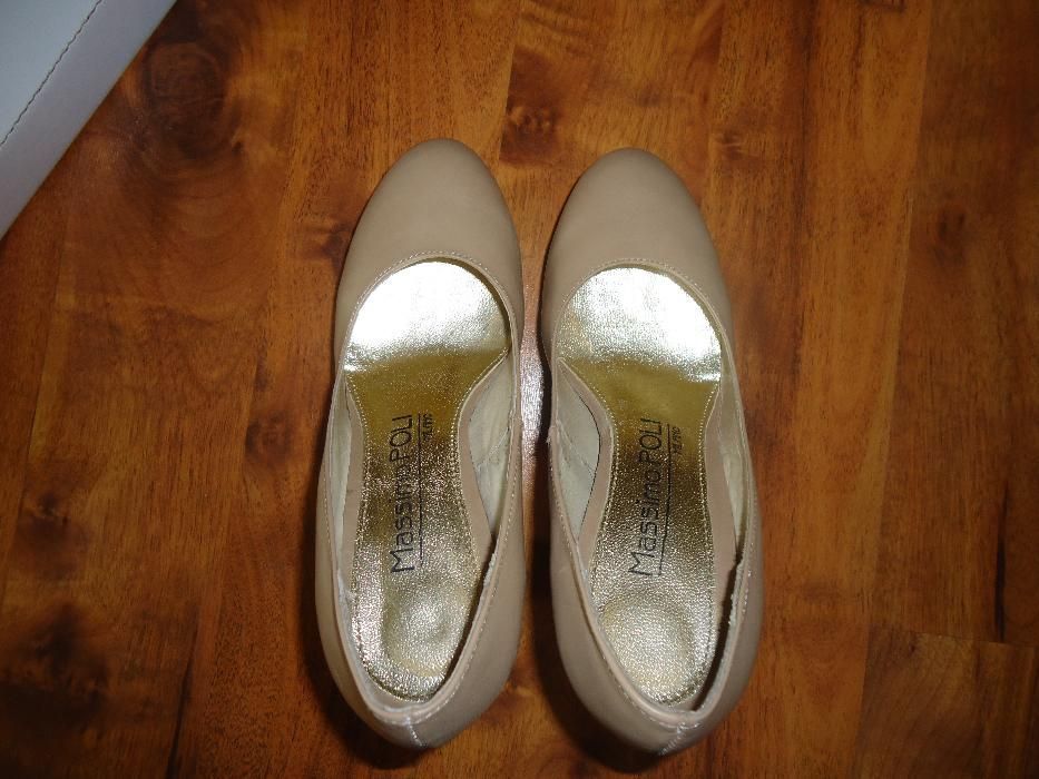 Buty skórzane czółenka beż  37.5