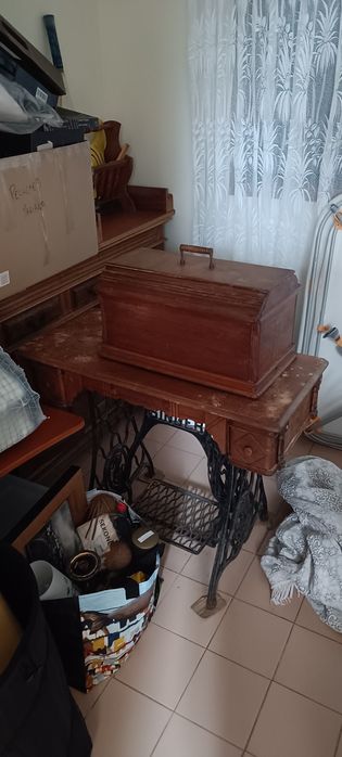 Máquina de costura Singer