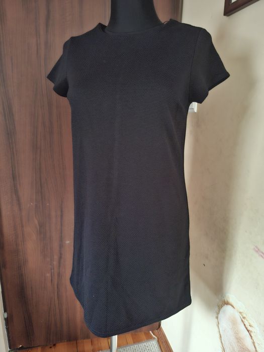Sukienka mała czarna New Look r. 40