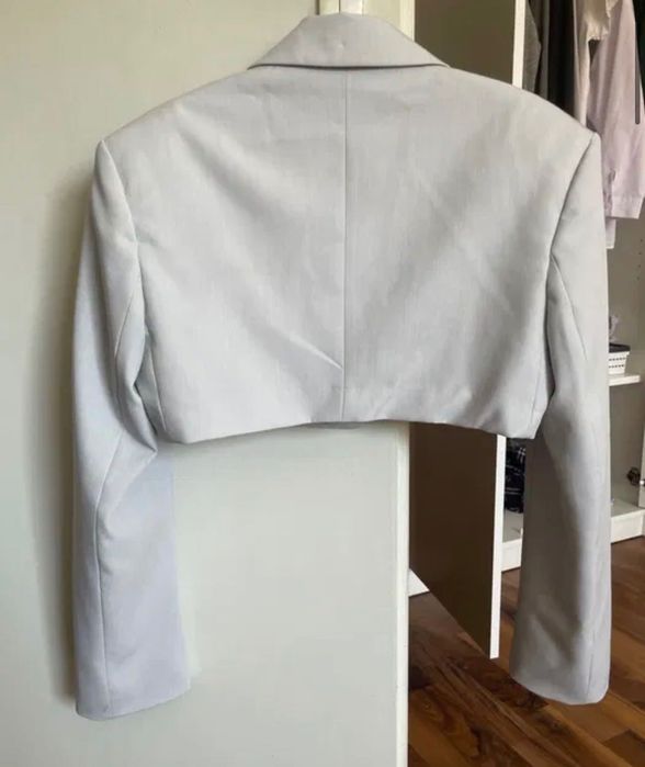 Пиджак женский Bershka