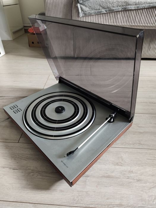 Gramofon Bang & Olufsen
