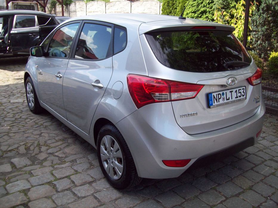 HYUNDAI ix20 1,6/stan idealny/klimatronik