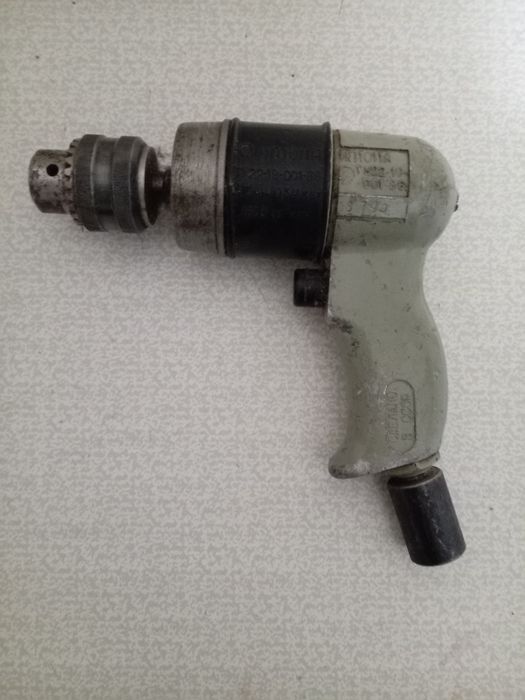 Слесарный инструмент