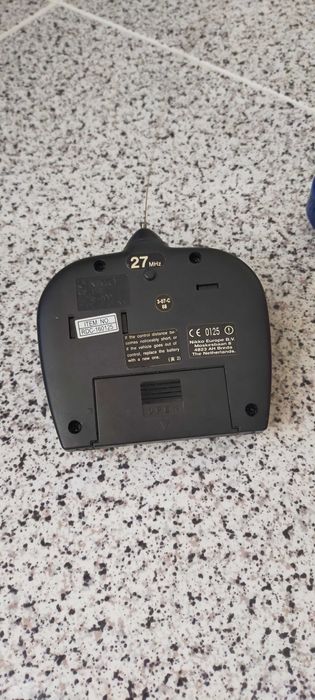 Um Carro com Telecomando Nikko – Citroen TOTAL