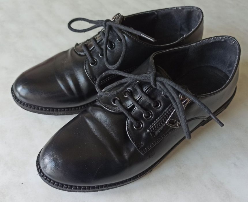 Взуття 36 розмір 23 см