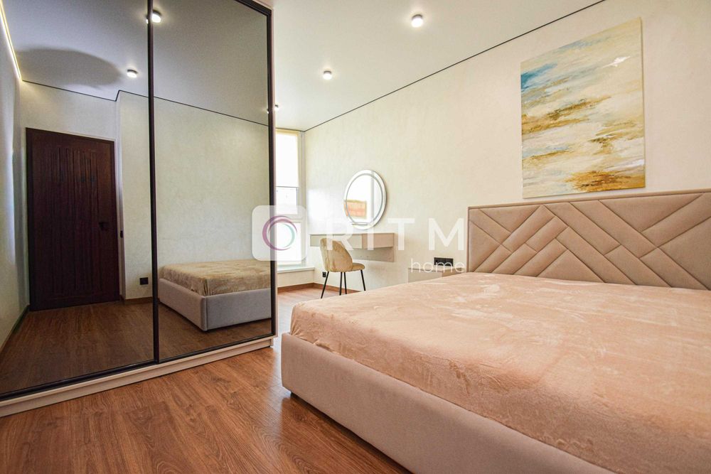 Продаж 1 кімнатної квартири в сучасному ЖК Manhattan площею 41м.кв .