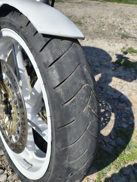 Honda vfr 750 rc36 naked