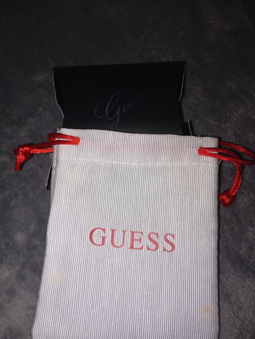 Porta chaves Guess novo em caixa