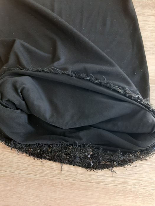 Vestido preto com lantejoulas Calzedonia S