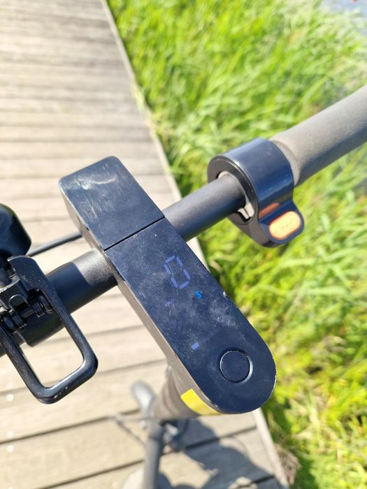 Hulajnoga xaomi mi esential 2s