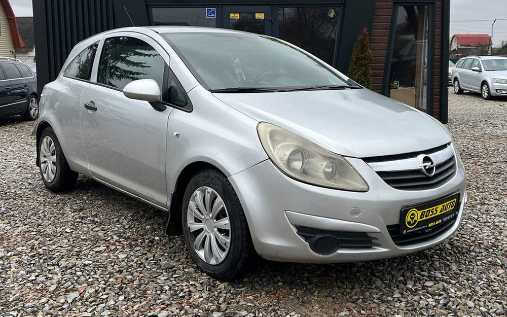 Opel Corsa  2010