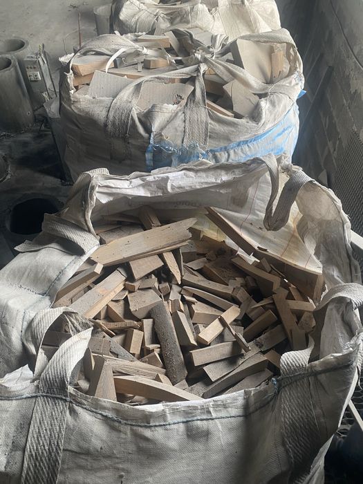 Букові сухі дрова