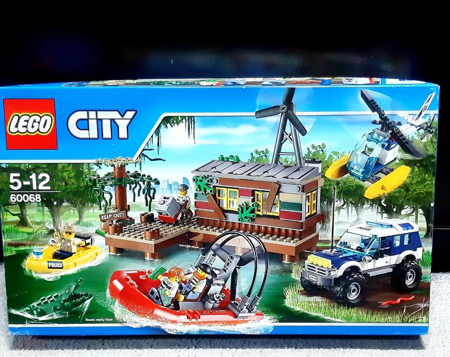 LEGO City 60068 Kryjówka rabusiów