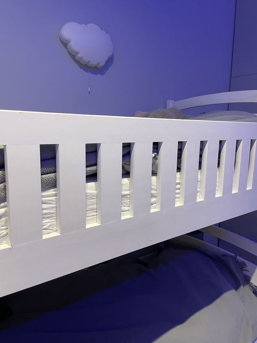 Łóżko pietrowe kolor biały