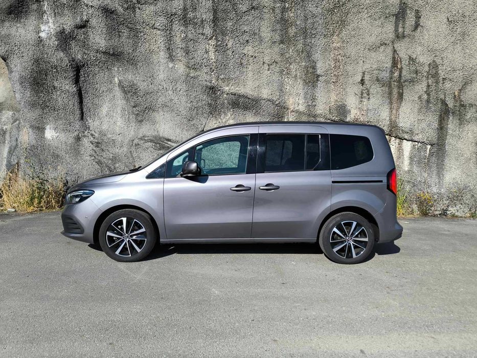 Mercedes Classe T 180d Progressive Caixa automatica 5 Lugares (TVDE)