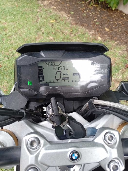 BMW G 310 R (2018) – Rigorosamente Imaculada / Só 6.450 km