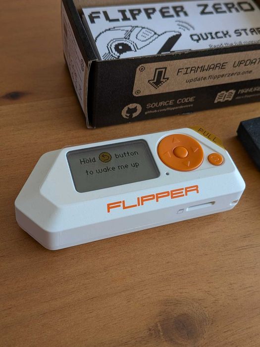 Flipper Zero + 32GB Micro SD Card510995805913098241