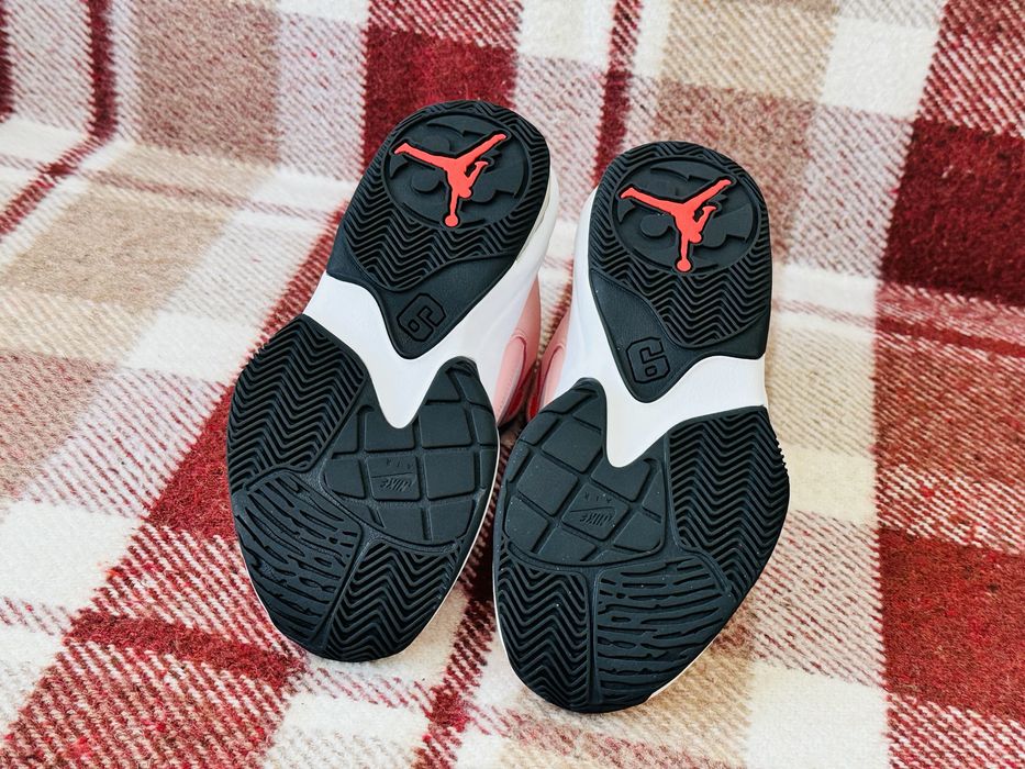 (Оригінал) дитячі кросівки Jordan Max Aura 3, розмір 35