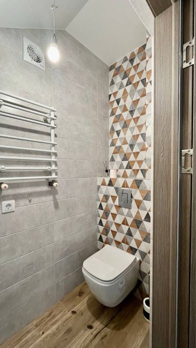 Продам СУЧАСНИЙ УКОМПЛЕКТОВАНИЙ ТАУНХАУС з ділянкою, Дослідна станція