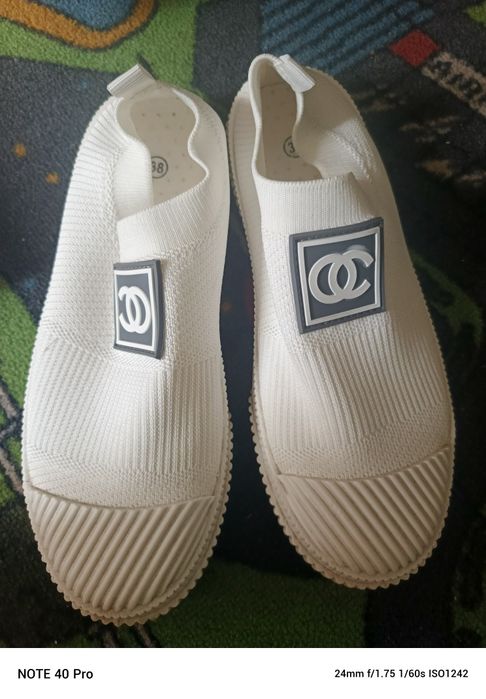 Buty damskie 38 .