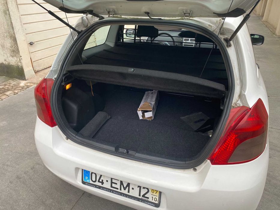 Toyota Yaris 1.4 D-4D Comercial | AC | Inspeção válida