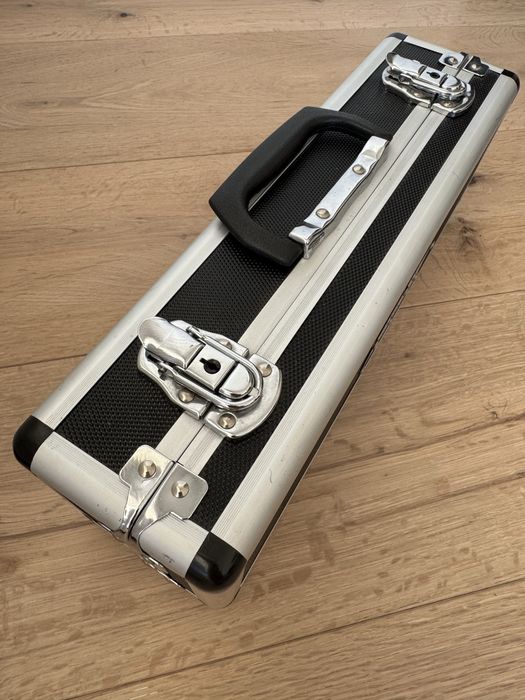 Mikrofon pojemnościowy t.bone SC-450 + walizka + zawieszenie